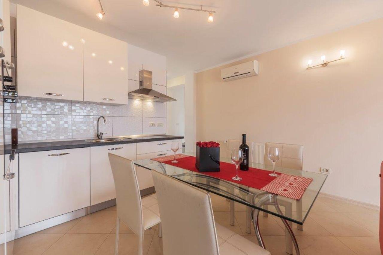 Apartment Dubravka Near The Sandy Beach Medulin Dış mekan fotoğraf